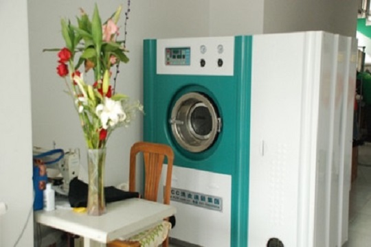 小型干洗加盟店成本費用是多少？