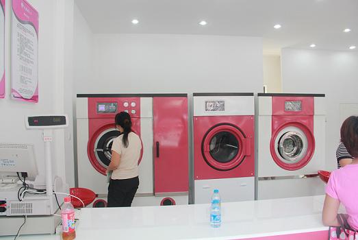 UCC干洗加盟店,投資者試營業中